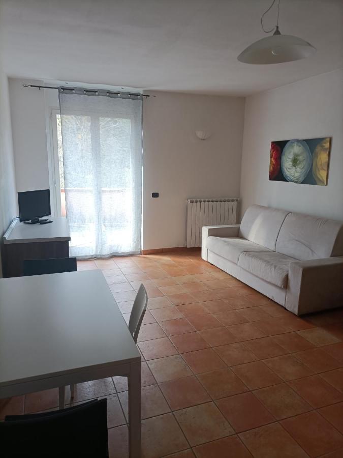 Case Vacanze 4 Cantoni Пратовеккьо Экстерьер фото